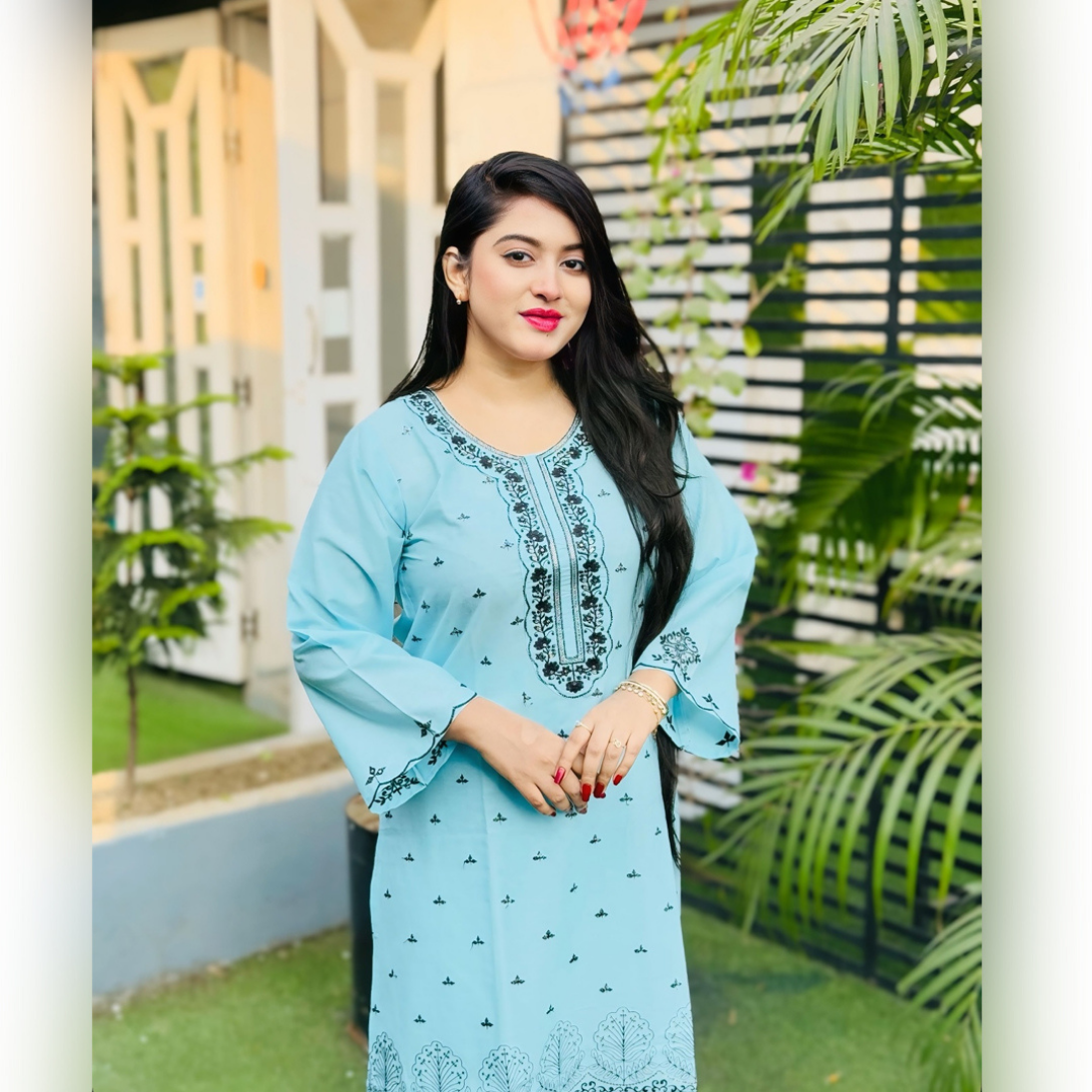 Pakistani Inspired Boutique Kurta Dress (2 Pieces) - Image 8