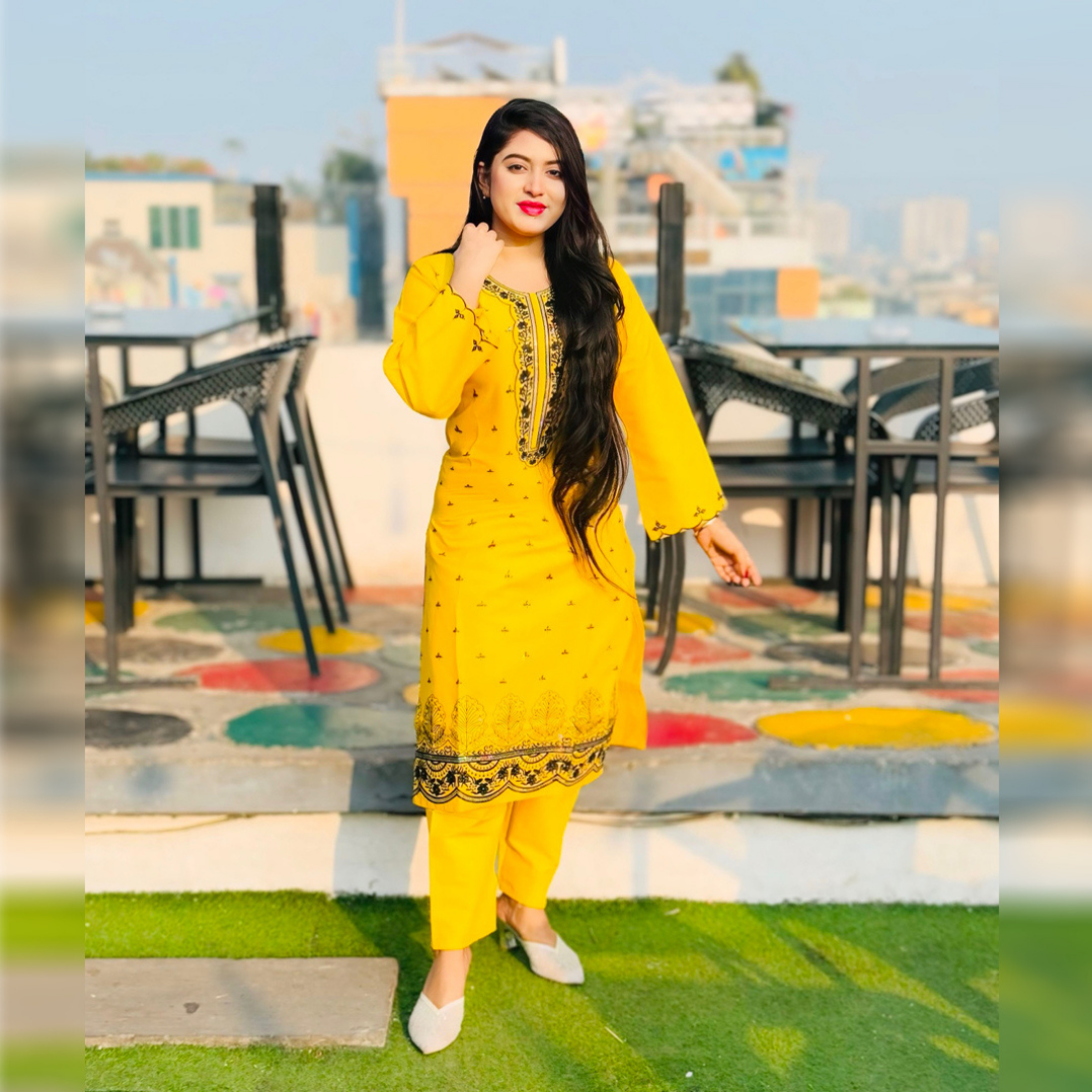 Pakistani Inspired Boutique Kurta Dress (2 Pieces) - Image 3